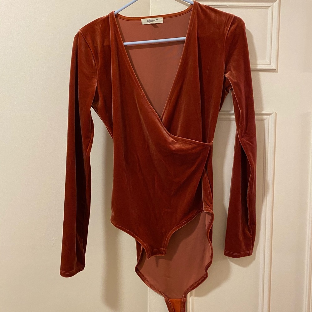 Madewell velvet long sleeve bodysuit